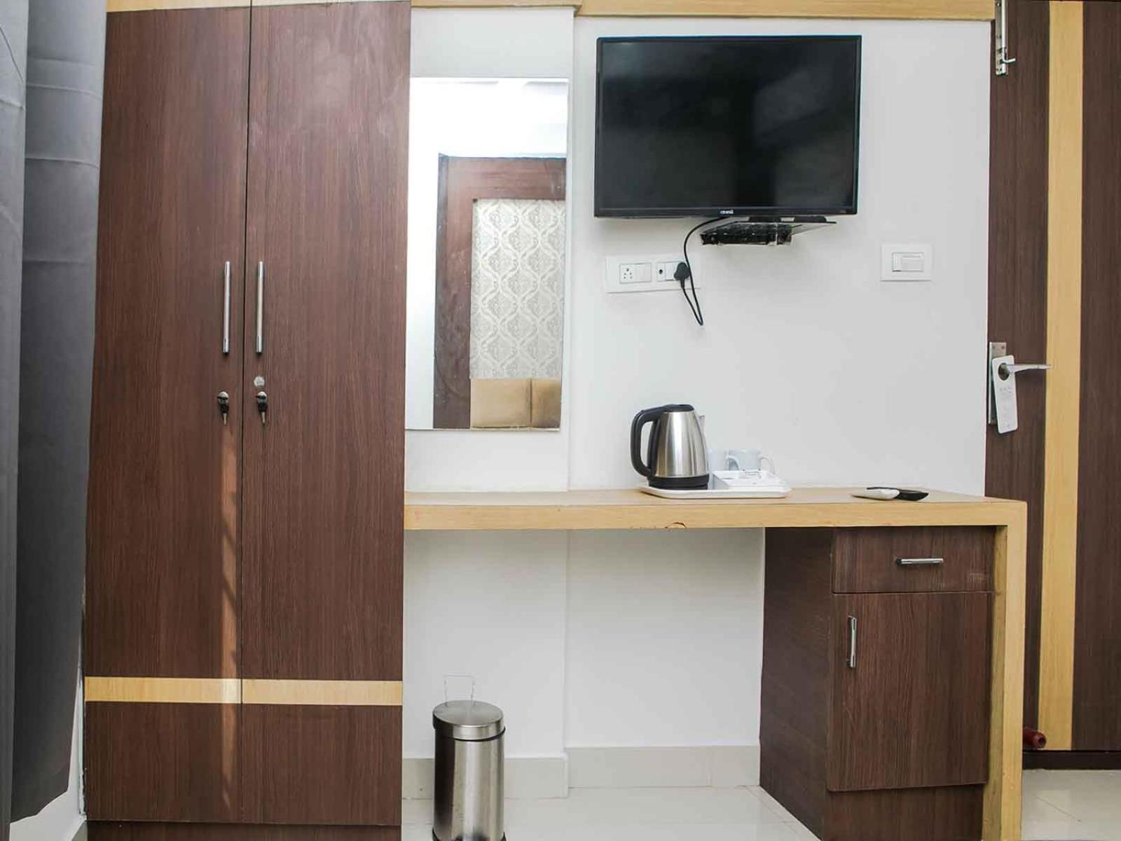 Z Express Enzyme Hotel Bangalore Eksteriør billede